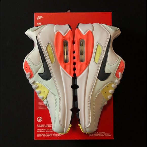 Nike Air Max 90 - Picture 3 of 5